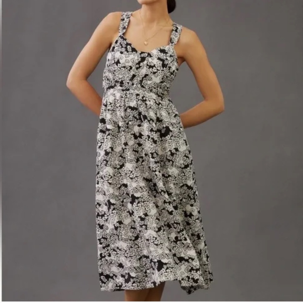 NWT Anthropologie Printed Black White Floral Midi Dress - Size Medium